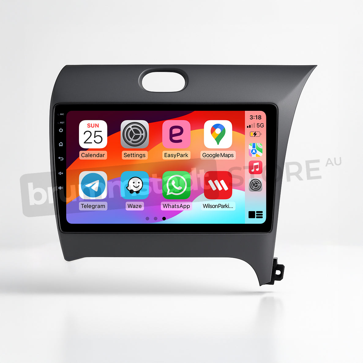 Brummstadt, Kia Cerato 2013-2018, Apple CarPlay interface, featuring apps like Settings, EasyPark, Google Maps, Telegram, Waze, WhatsApp, and WilsonPark. The display shows the date as Sunday 25th, time 3:18, and includes a battery icon. The layout is user-friendly with colorful app icons, providing seamless navigation and connectivity options. Kia Cerato 2013-2018, Brummstadt.