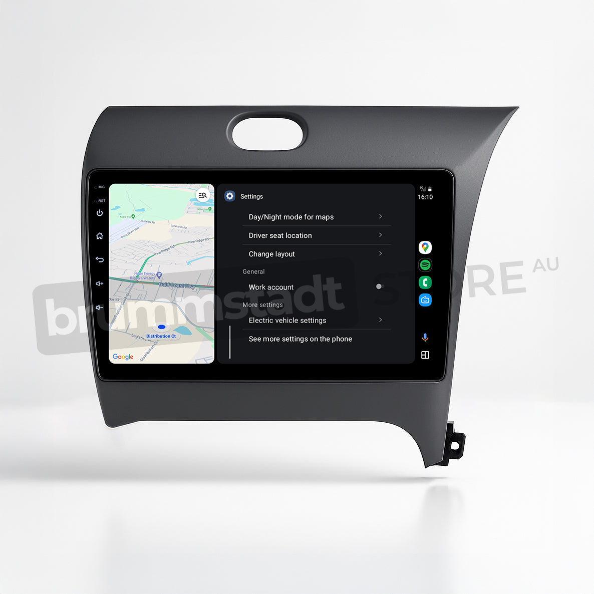 Brummstadt, Kia Cerato 2013-2018, head unit showcasing Apple CarPlay interface, featuring Google Maps on the left with navigation details, and settings menu on the right displaying options like day/night mode, driver set location, and change layout. The screen shows time 10:10, with no visible notifications or battery/network indicators. Kia Cerato 2013-2018, premium infotainment upgrade with sleek design.