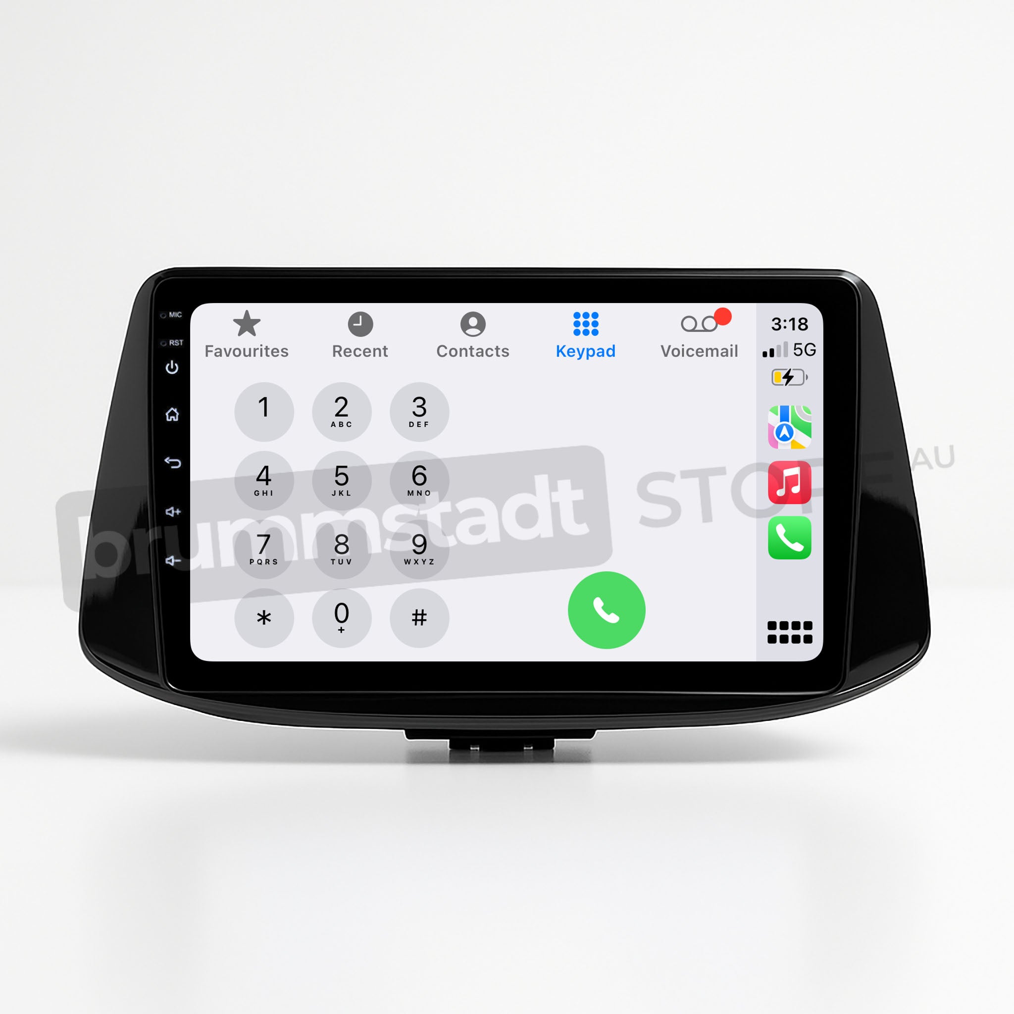 Brummstadt, Hyundai i30 2017-2022, Apple CarPlay interface, Hyundai i30 2017-2022, displaying phone keypad, recent calls, contacts, and voicemail icons. Top right shows time 3:18, 5G network signal, and battery status. User-friendly layout with clear app icons, enhancing driving experience with seamless connectivity.